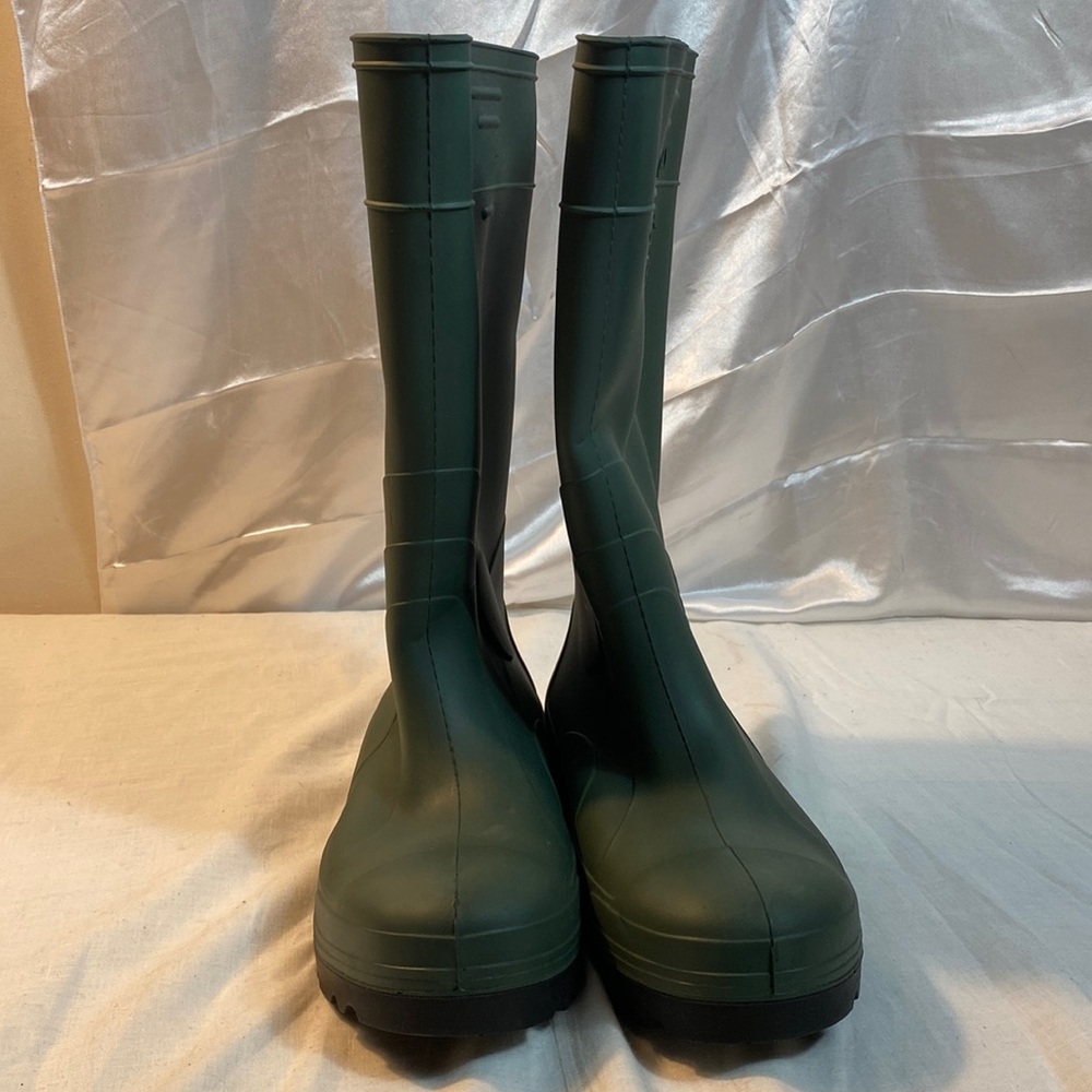 COFRA men’s Rubber Olive green boots Size 11 new